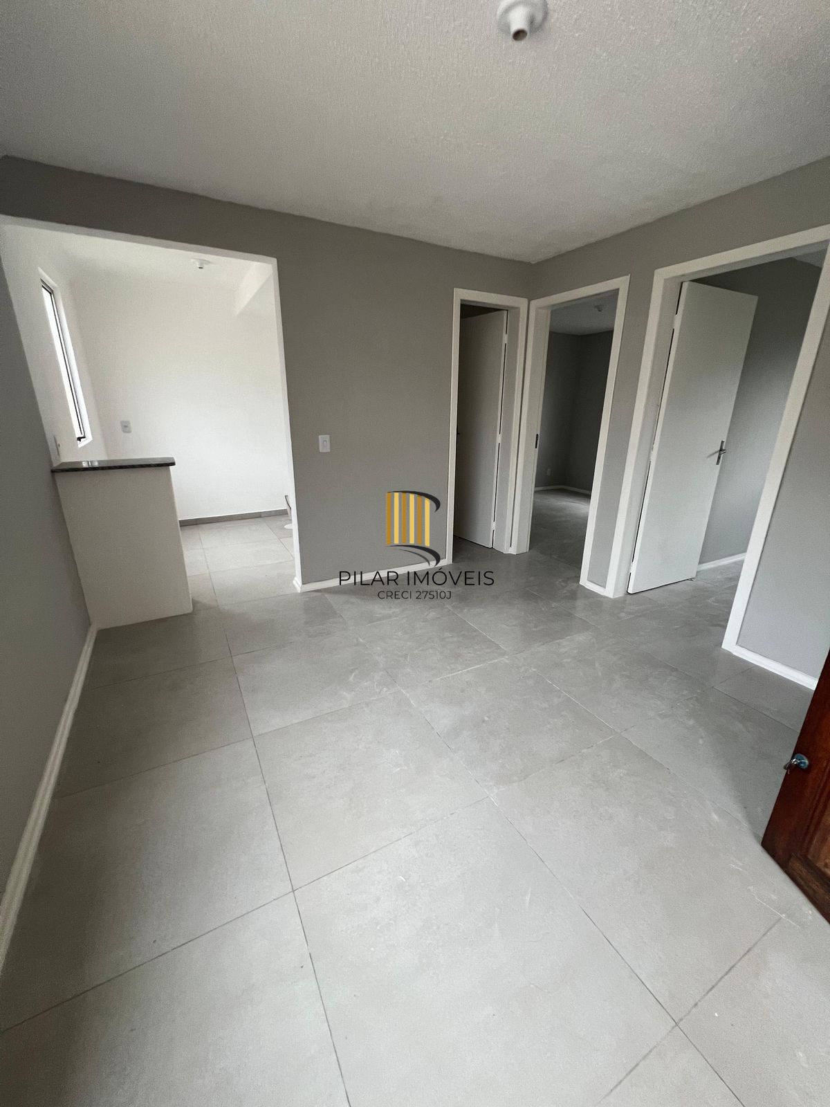 VENDO APARTAMENTO Estrada do Barro Vermelho  Villa Liane