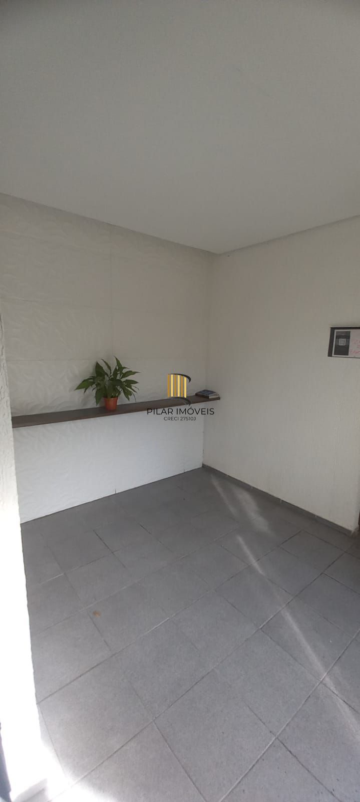 Apartamento a Venda 2 Dormitórios Semi Mobiliado Porto Alegre/RS