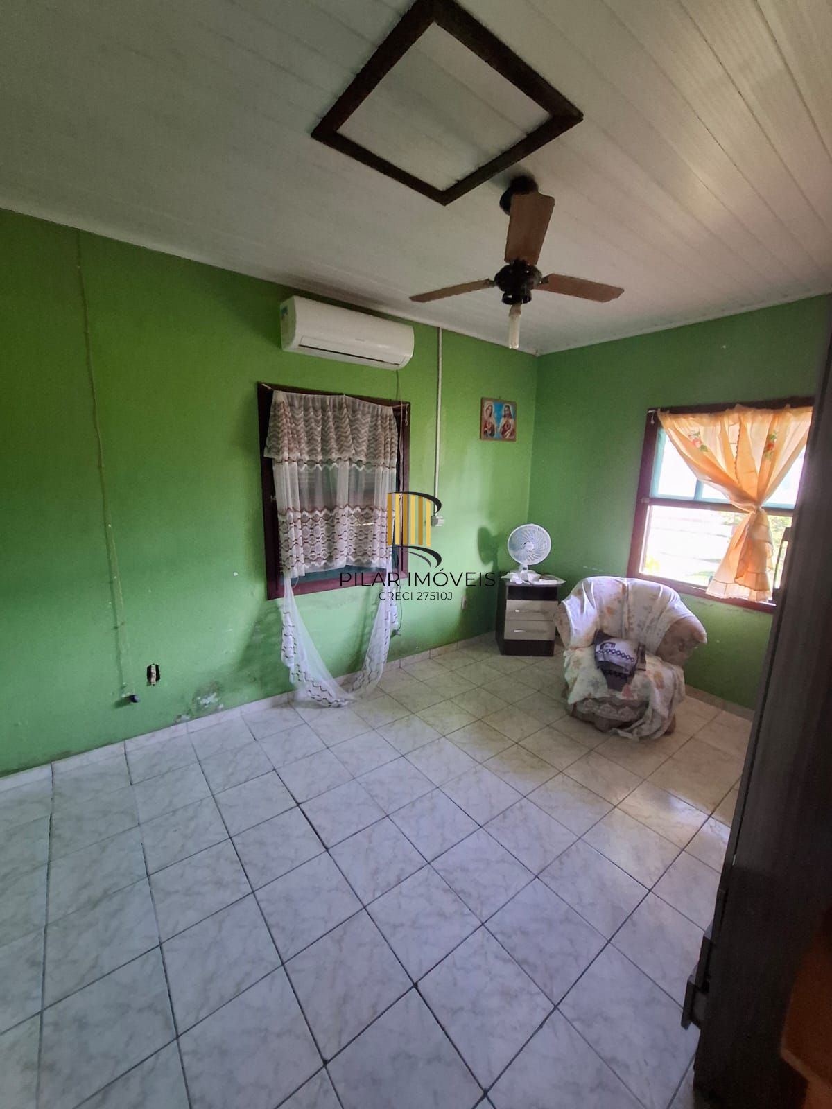 Casa a Venda no Bairro Hípica, Porto Alegre RS