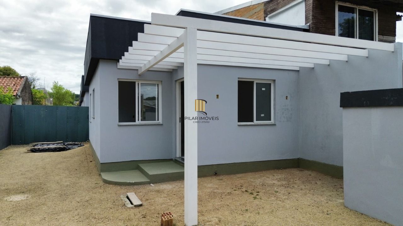 Casa 2 dormitórios no bairro Belém Novo - Pilar Imóveis