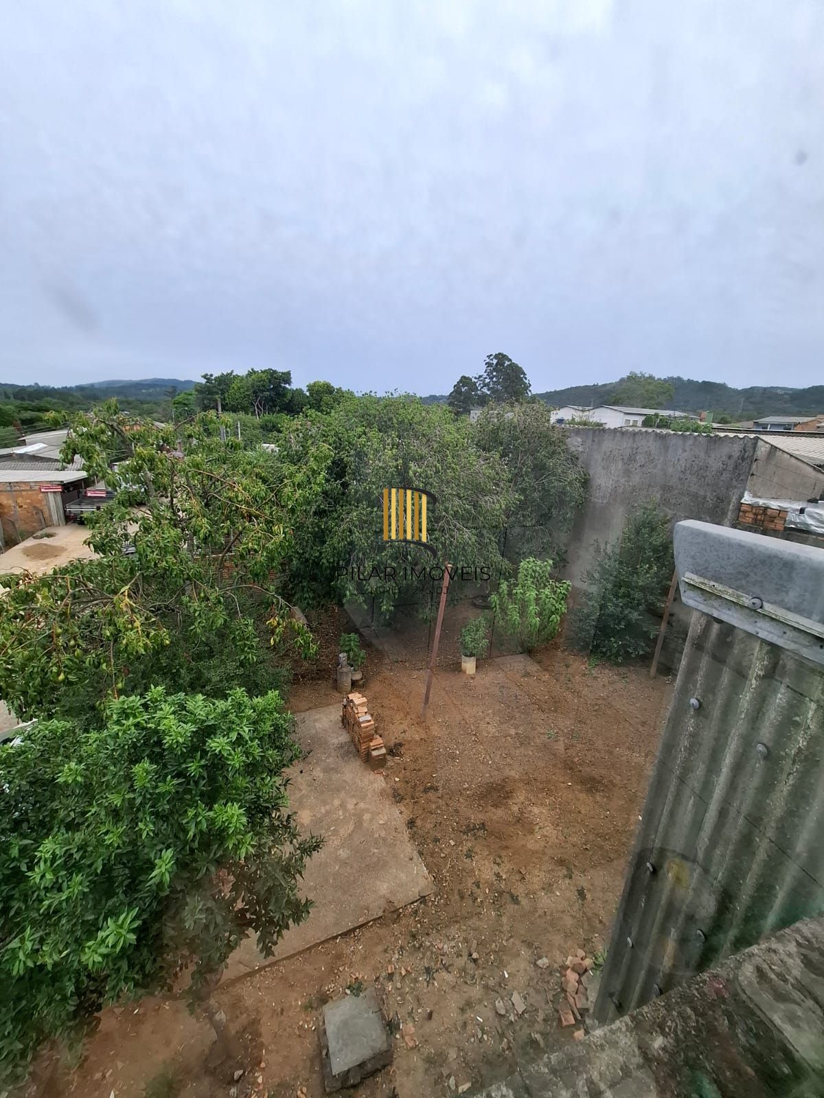 CASA COMERCIAL NO BAÍRRO  LOMBA PINHEIRO