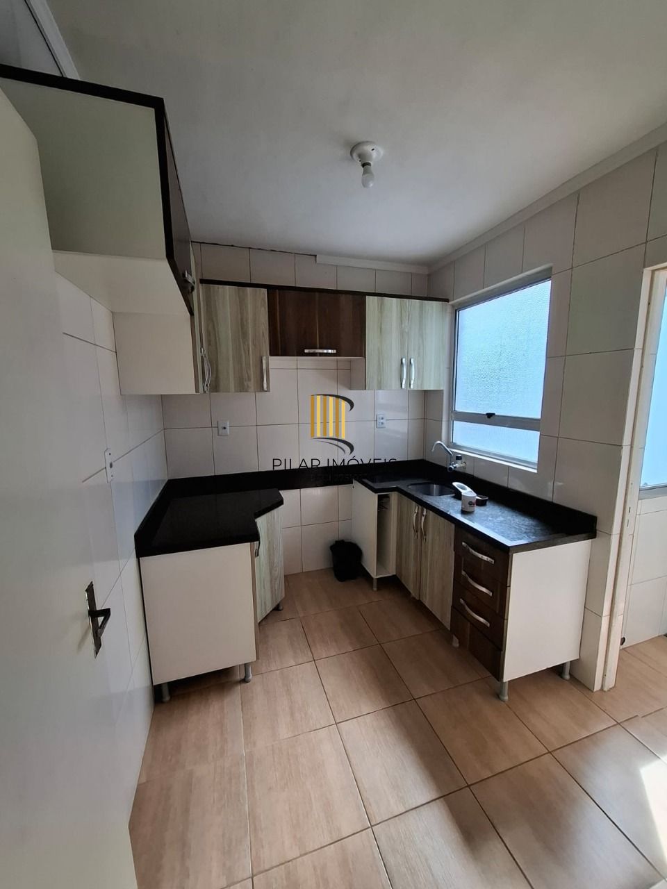 Apartamento 2 dormitórios no bairro Cristal