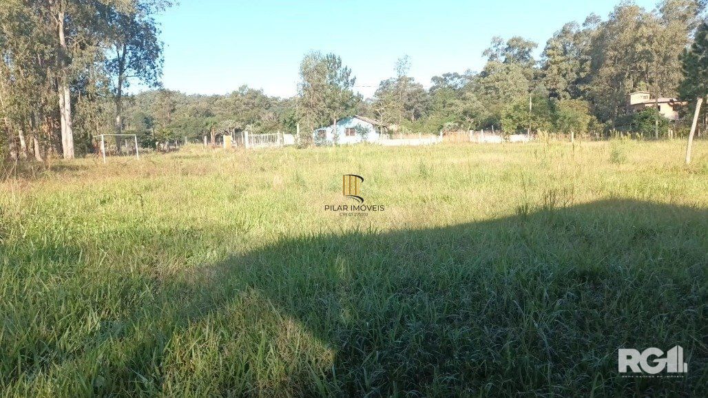 Sítio com 7.000m² no Parque Florestal Itapuã composto por dois terrenos, o primeiro medindo 3.420m² e o segundo 3.562,50m² Uma excelente opção para quem busca tranquilidade mesmo dentro da cidade.