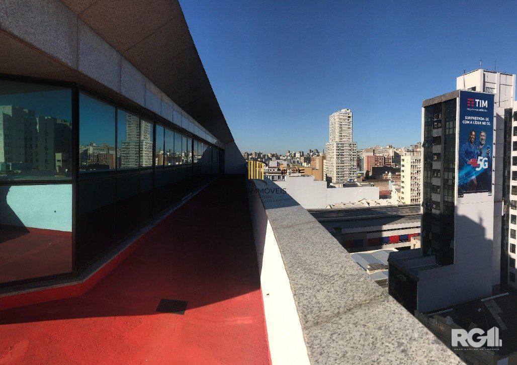 Sala comercial espaçosa, com uma vista deslumbrante para o Guaíba