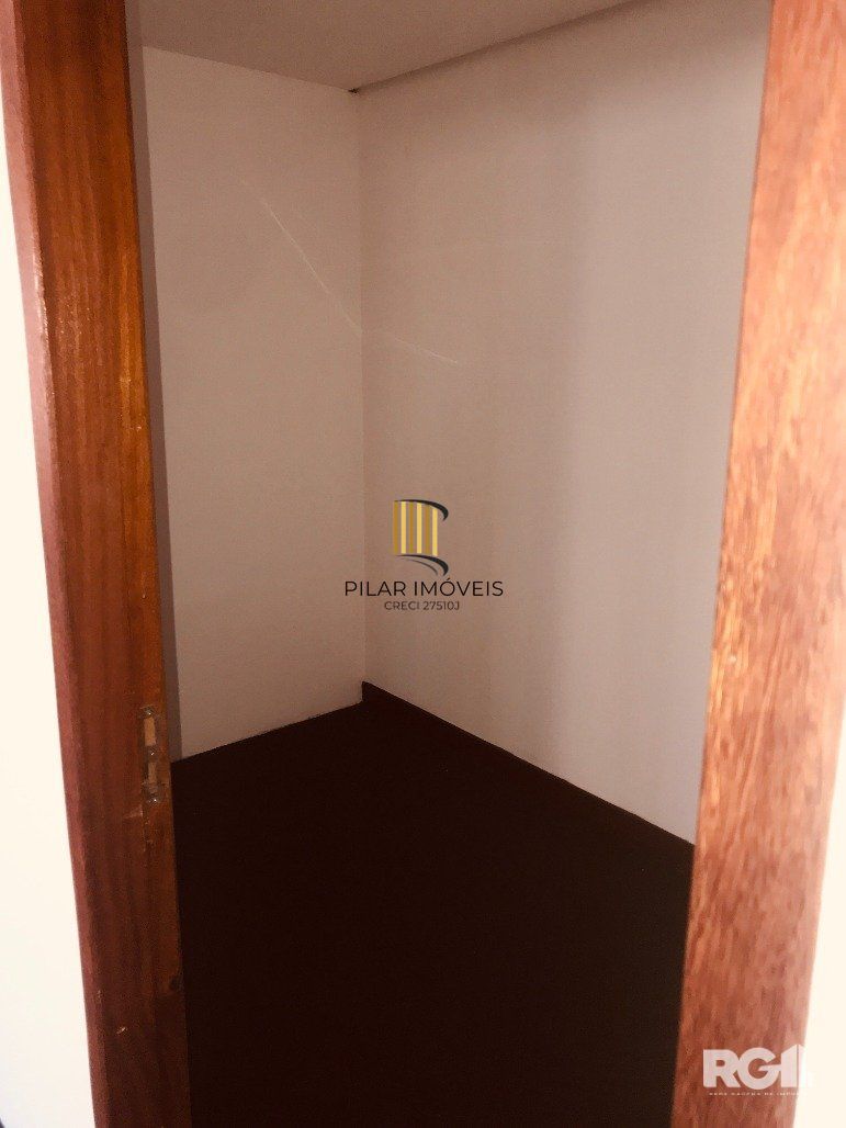 Sala comercial espaçosa, com uma vista deslumbrante para o Guaíba