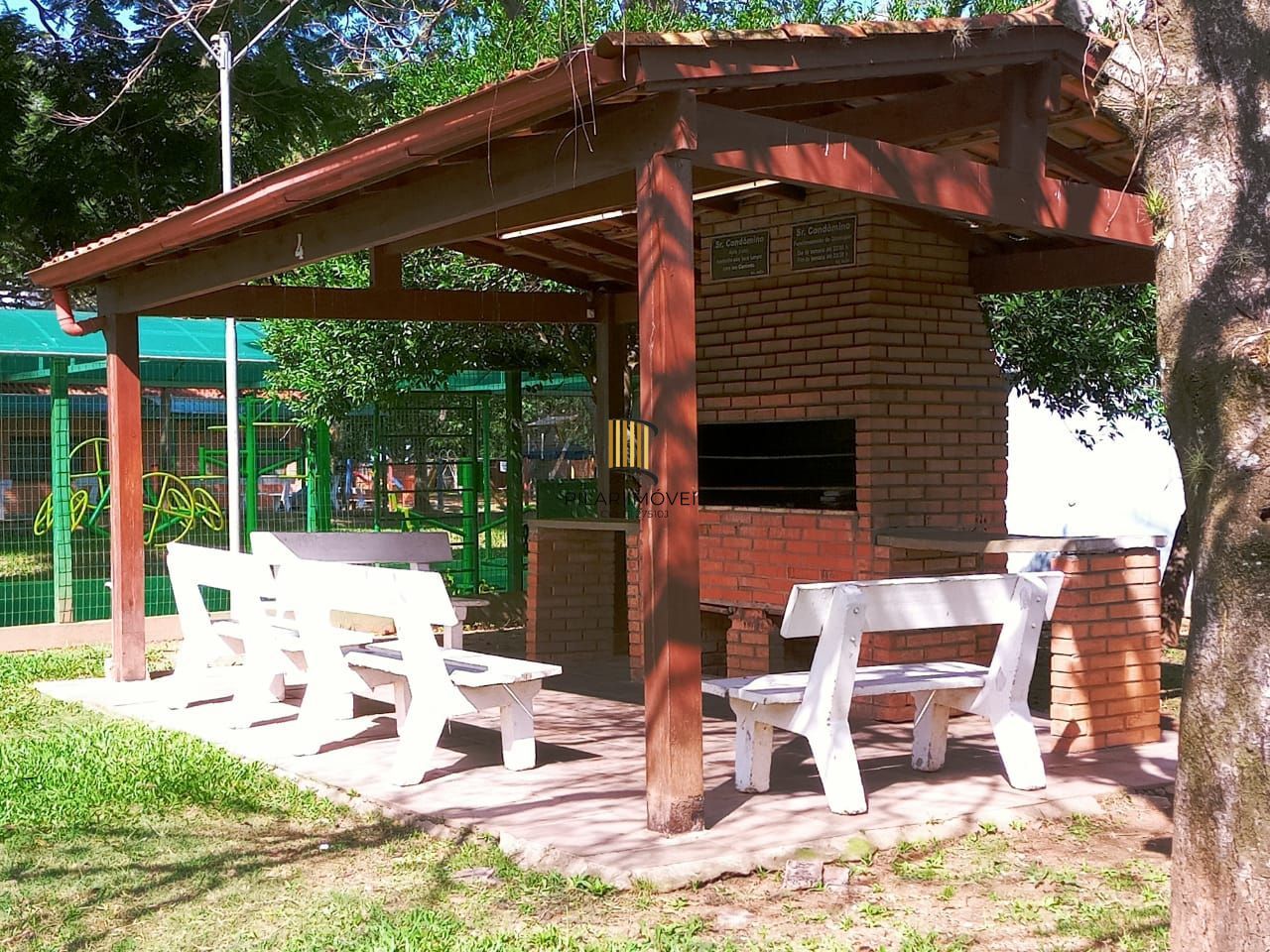 Apartamento com 2 Quartos,com box,no Bairro Humaitá - Pilar Imóveis