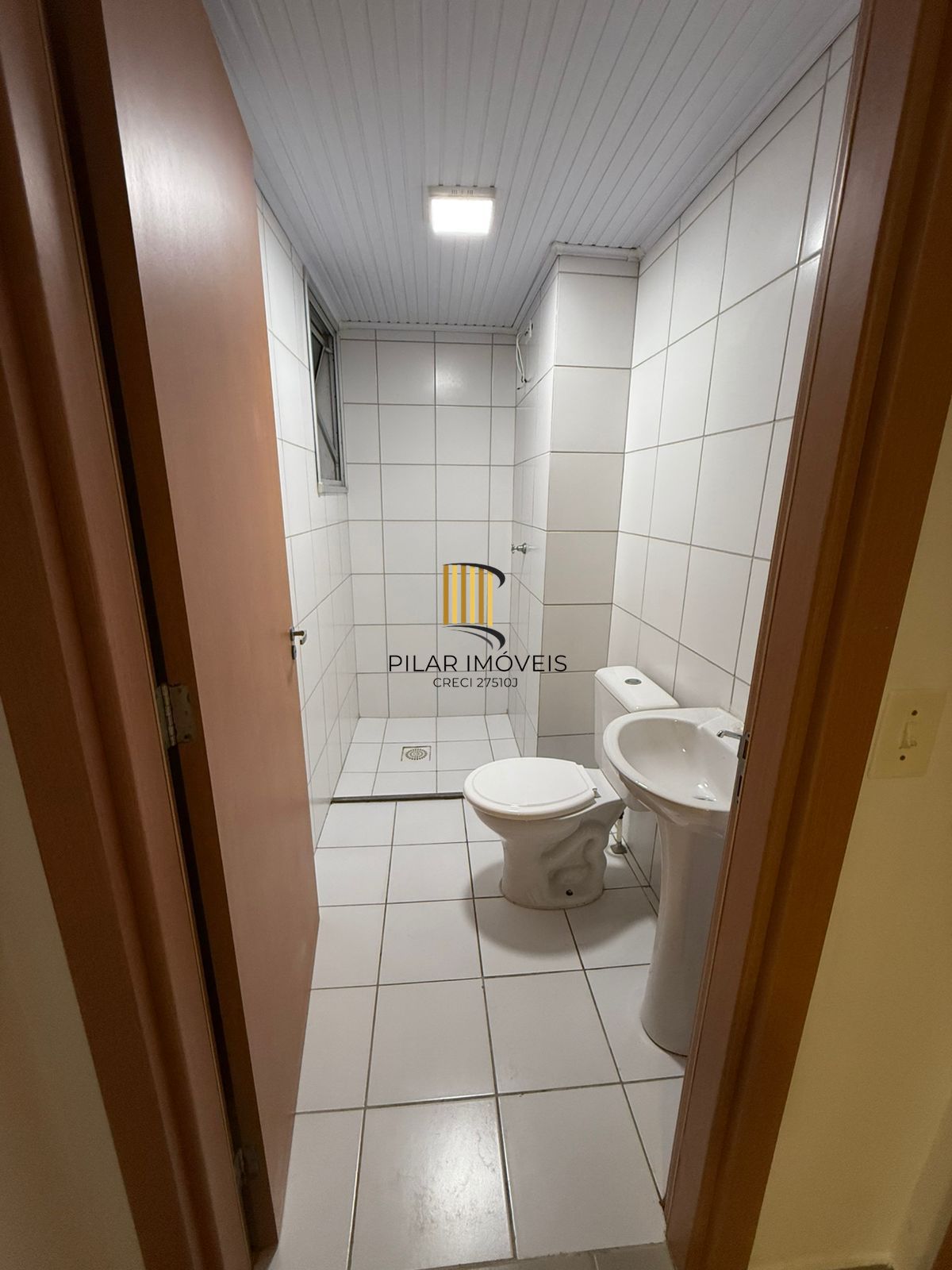 OPORTUNIDADE, 2D, COM VAGA, OLARIA - CANOAS - COMPRA ASSISTIDA