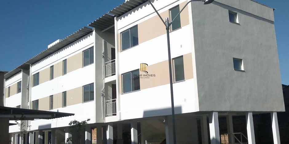 Apartamento com vaga coberta