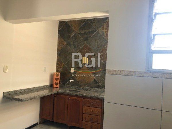 Apartamento para Venda - 65m², 3 dormitórios, Cavalhada