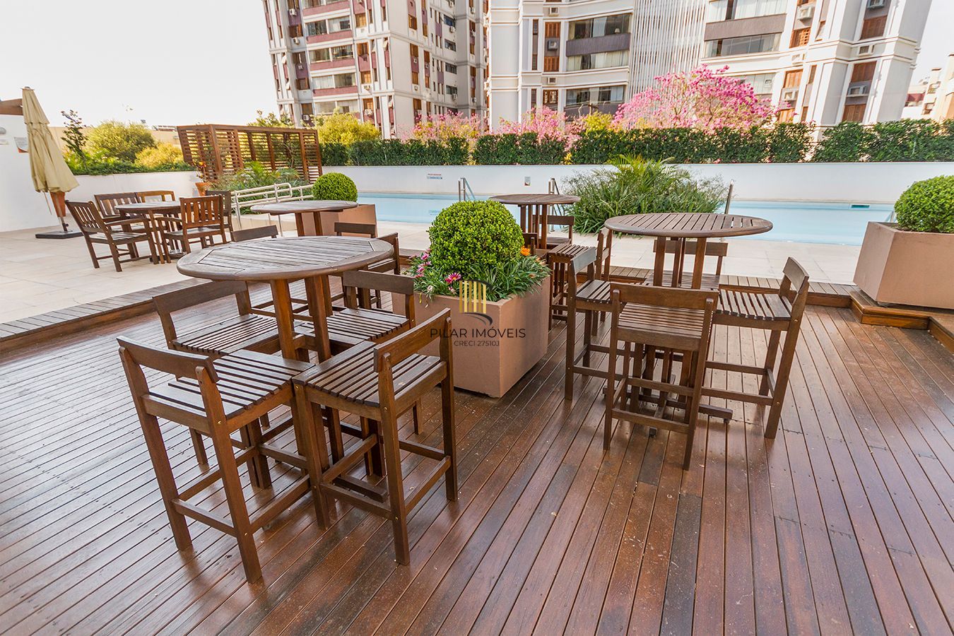 Belo Apartamento no Condominio Vergéis