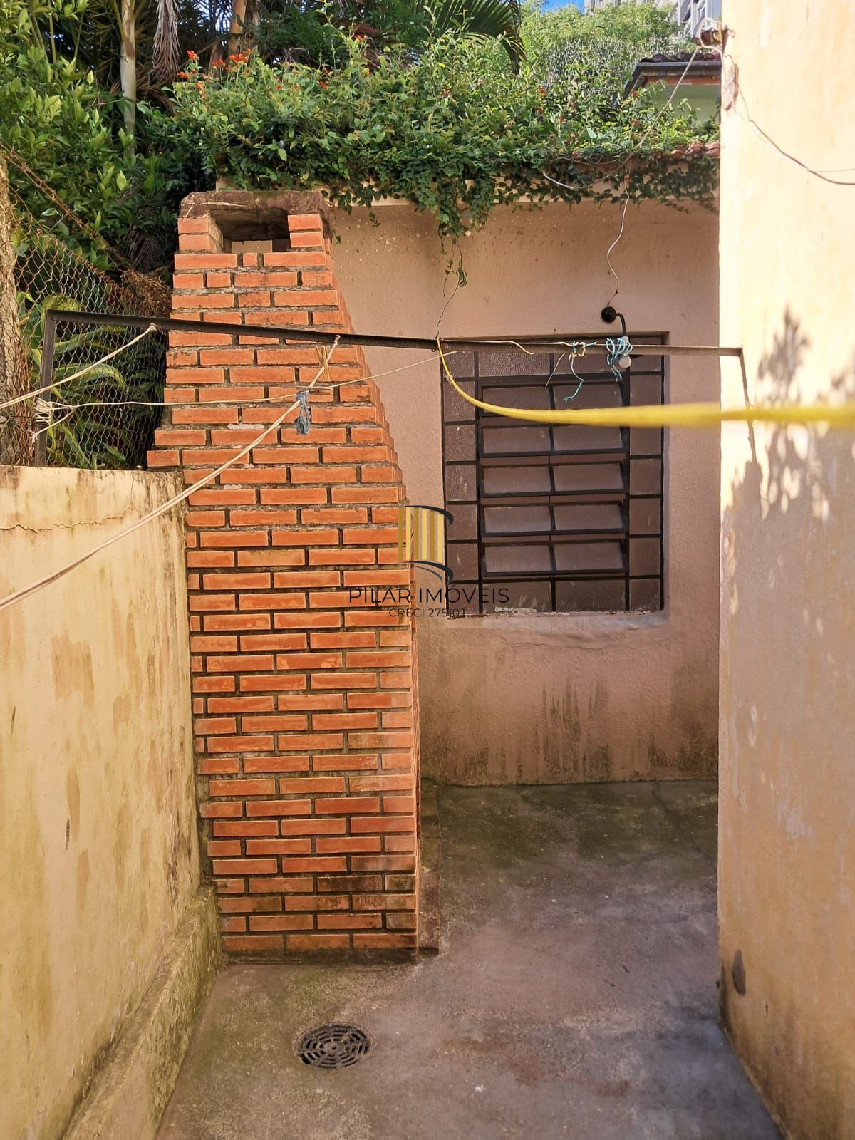 2D Térreo com dependência externa e pátio.  67,45m² Auxiliadora - Preço convidativo!