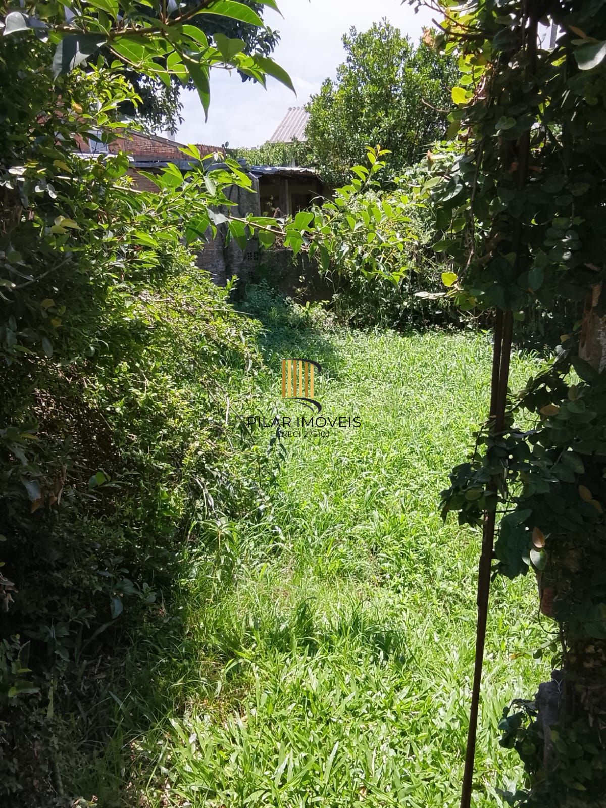 CASA / SOBRADO 5D e 10 vagas 3 Banheiros - Pátio enorme c/ Jacuzi e Pergolado - Living 3 ambientes - Sta Teresa