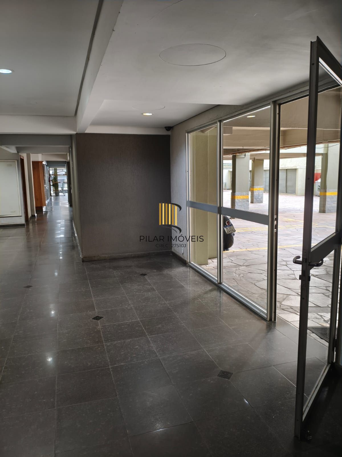 Oportunidade 2D, 2 Banheiros - Cidade Baixa - Porto Alegre - Preço Atrativo