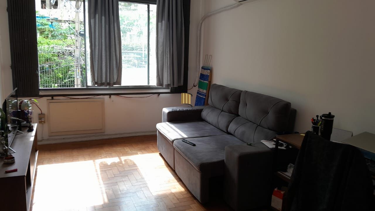 Apartamento com 1 Quarto e com Box à Venda, 51 m²,na Coronel Genuíno