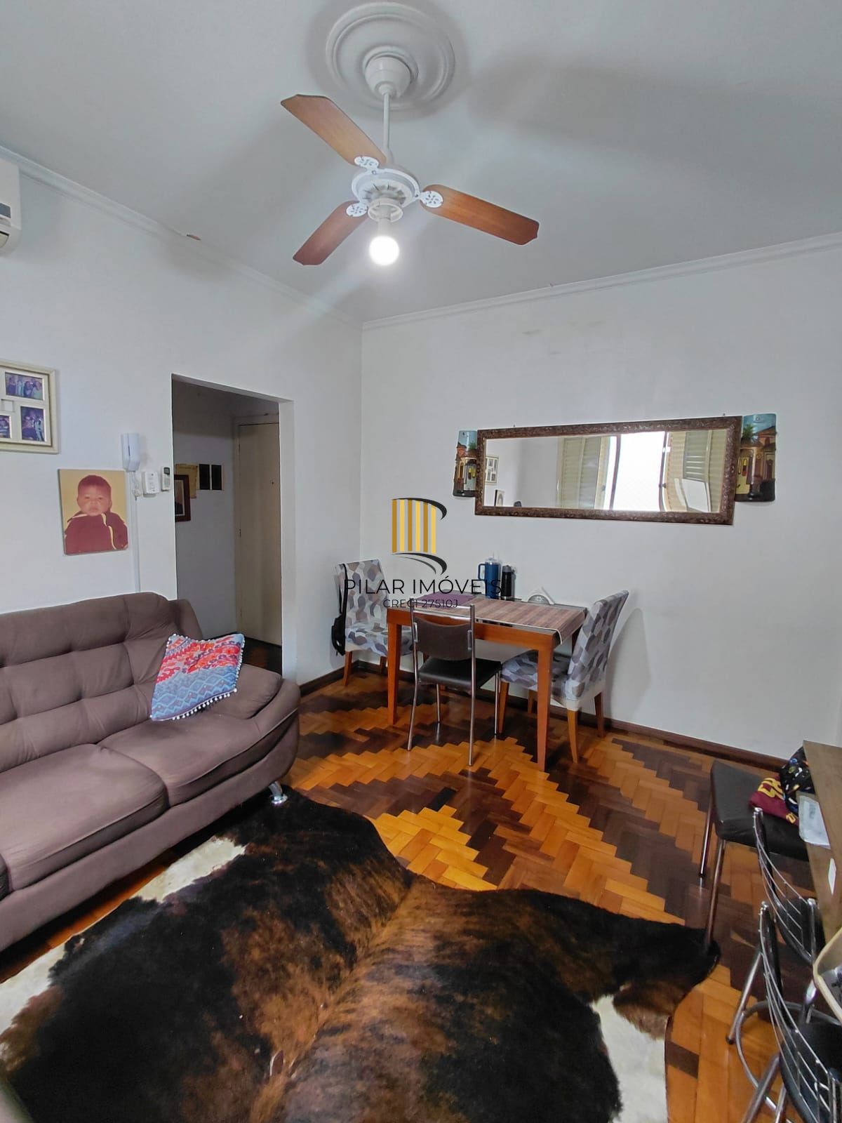 Apartamento 2 dormitórios no bairro Azenha