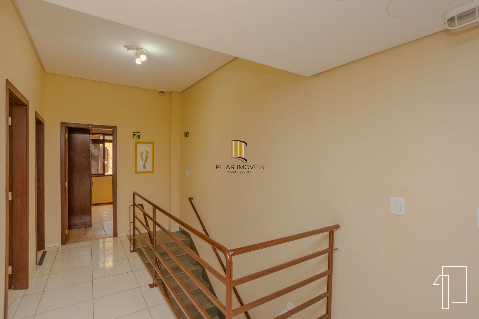 Oportunidade sobrado 2/3 pisos com 21D e 19 suítes - Jdm Botânico - P. Alegre.