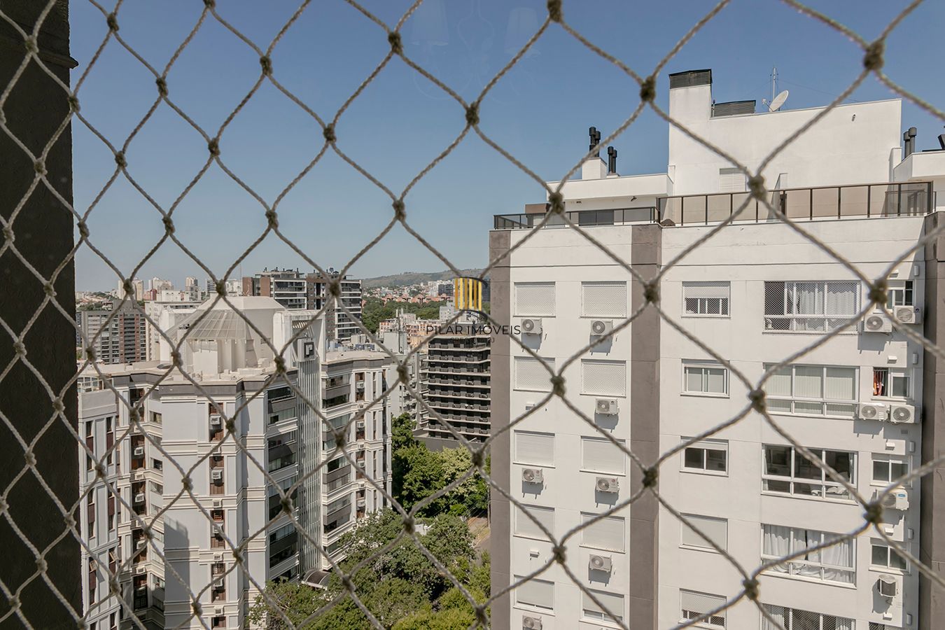 Belo Apartamento no Condominio Vergéis