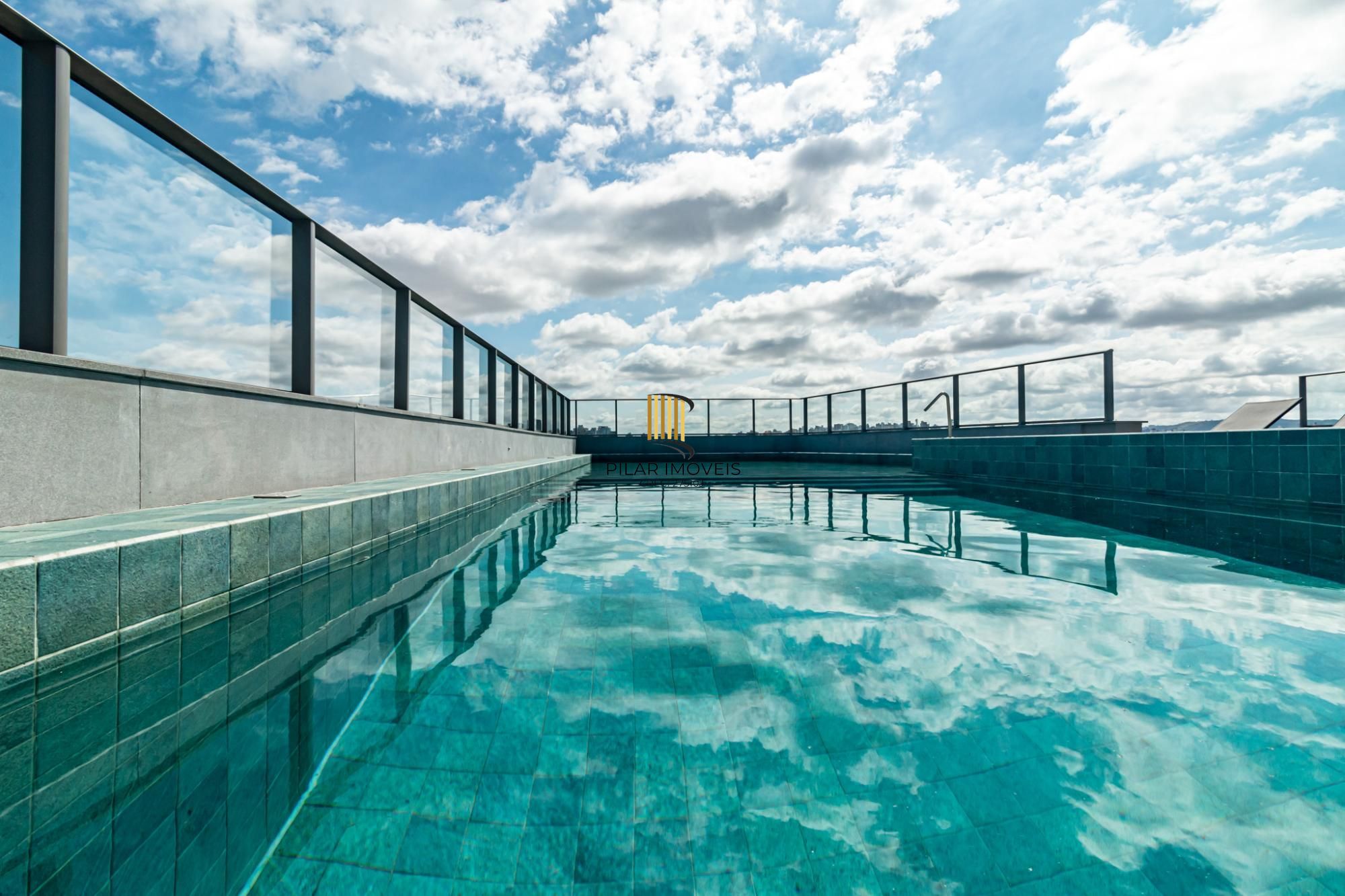 STUDIO ANDAR ALTO C BAIXA EM FRENTE A REDENÇÃO Porto Alegre