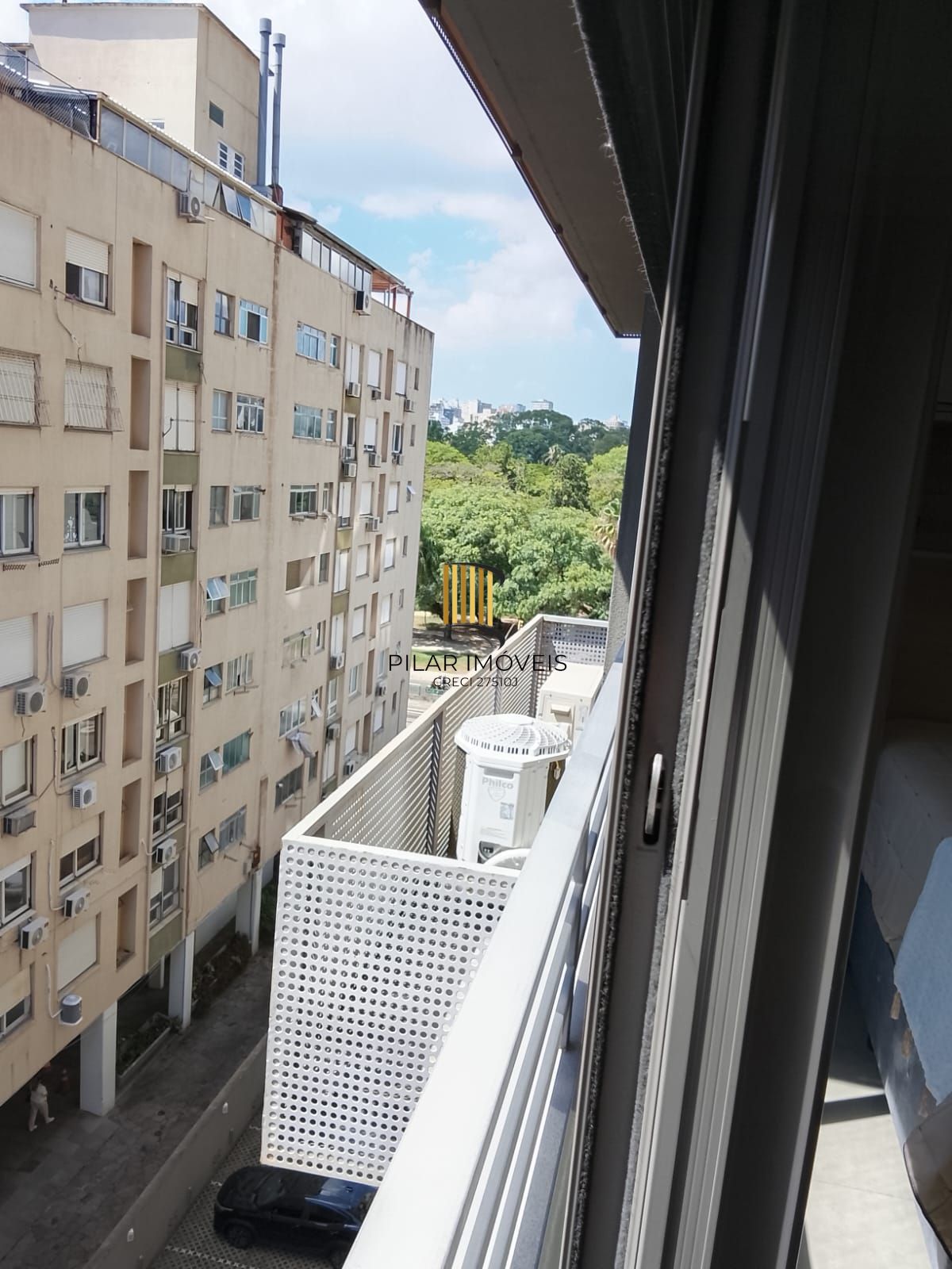 STUDIO ANDAR ALTO C BAIXA EM FRENTE A REDENÇÃO Porto Alegre