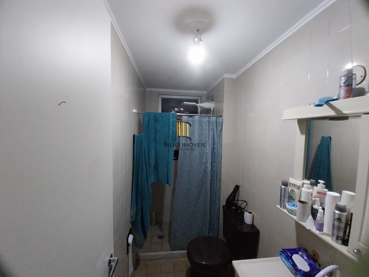 Excelente apartamento, Centro Histórico, de frente, andar alto.