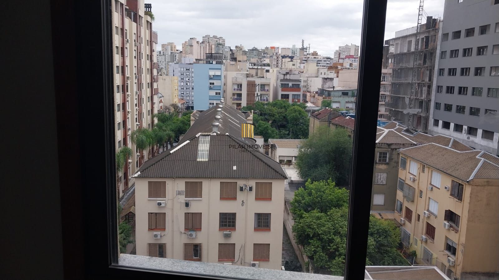 Excelente OPORTUNIDADE! Apto 3 quartos (1 suite) 2 banheiros, com infraestutura de club e Home Office!