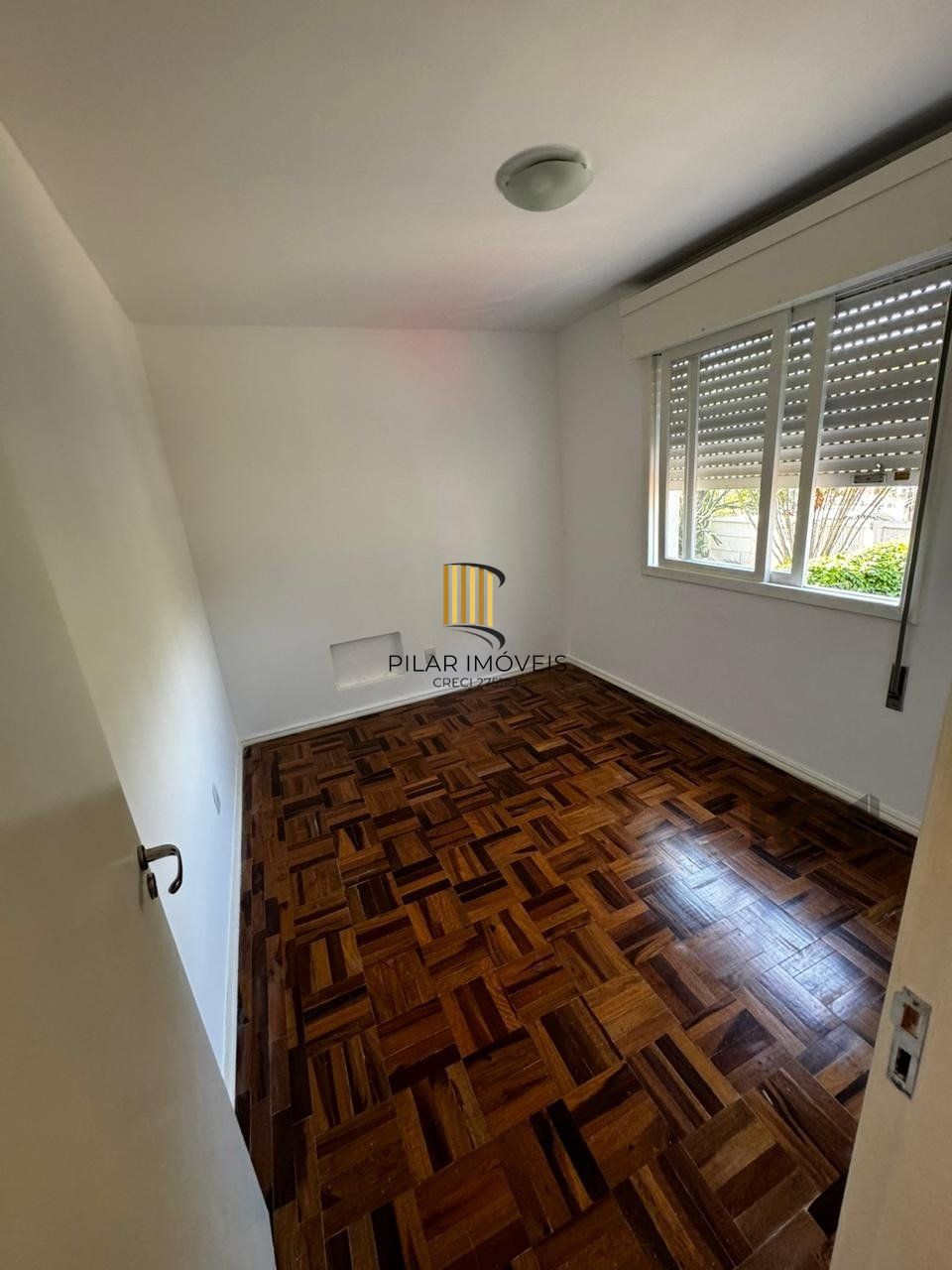 1 Dormitório,Bairro Menino Deus,na Barbedo,Reformado