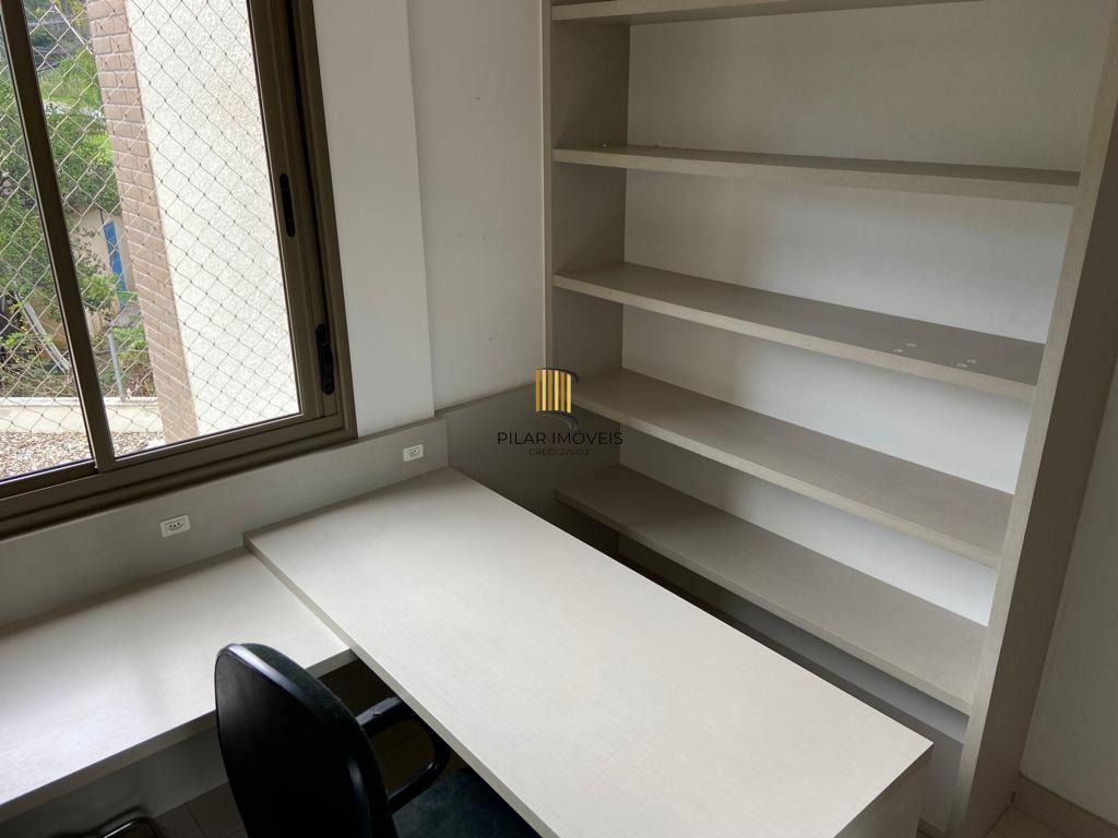 Apartamento para Venda - 104.51m², 3 dormitórios, sendo 1 suites, 2 vagas - Cavalhada