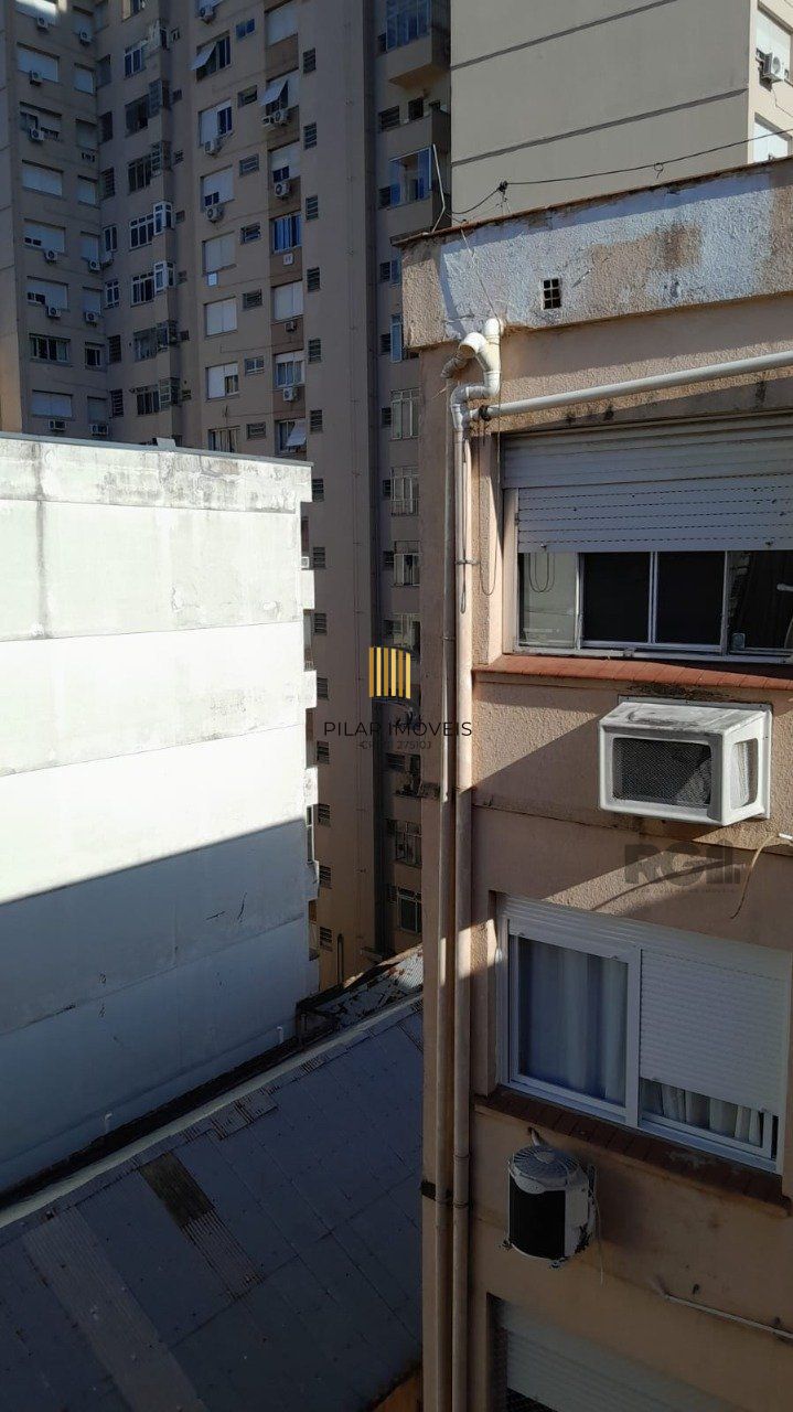Apartamento 2 Dormitórios,box,elevador,Bairro Centro Histórico