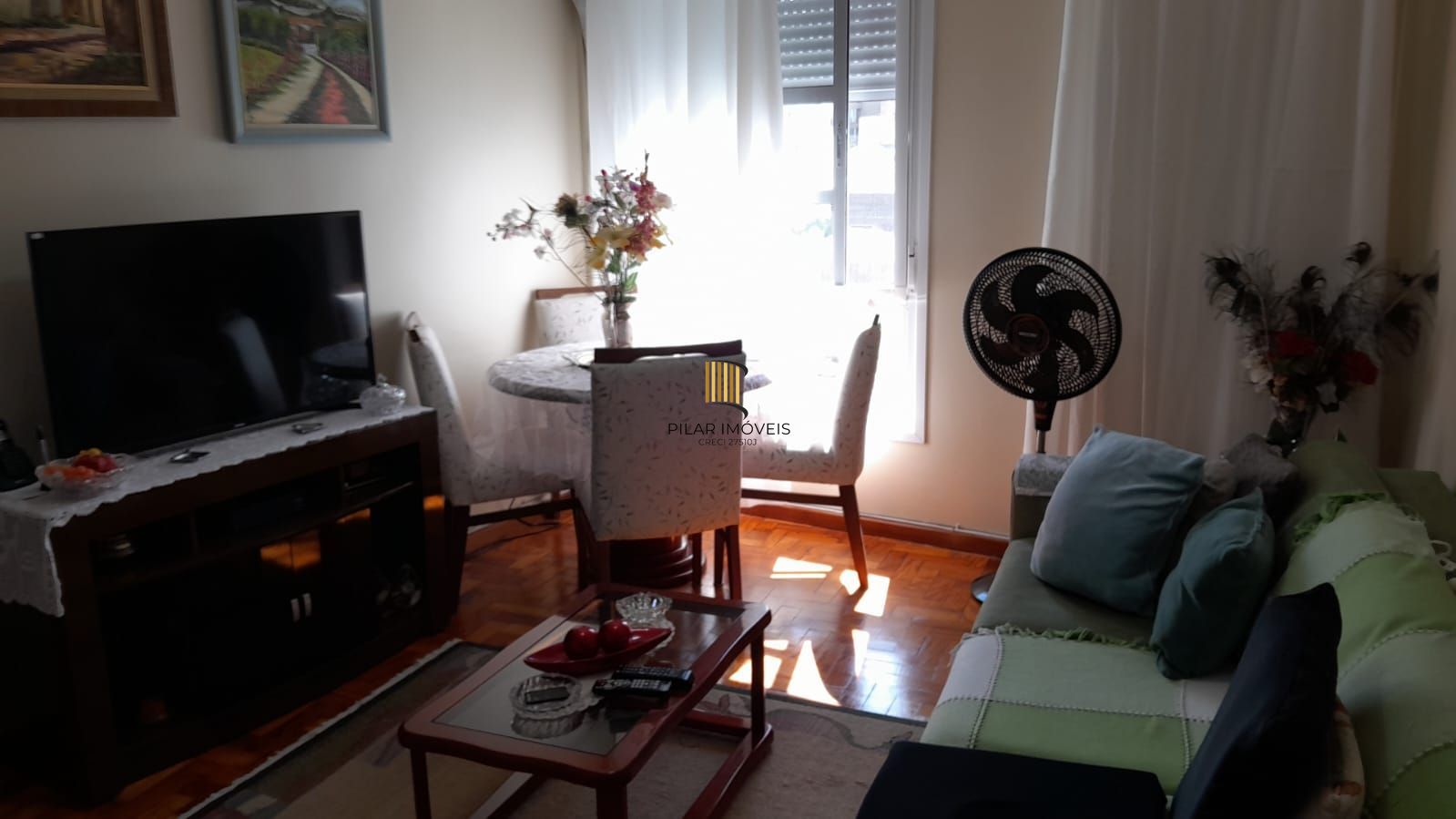 Apartamento 2 dormitórios,andar alto,Cidade Baixa,próximo a Redenção e  Centro