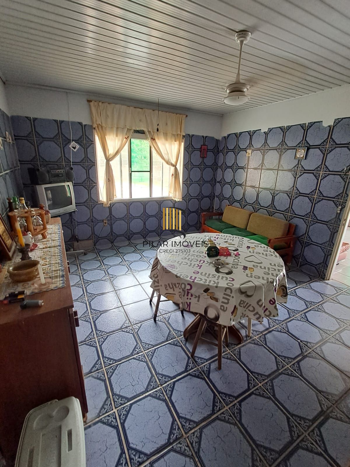 Sítio à Venda com 1390m² e 3 dormitórios,sendo 1 suíte, por R$ 198.000