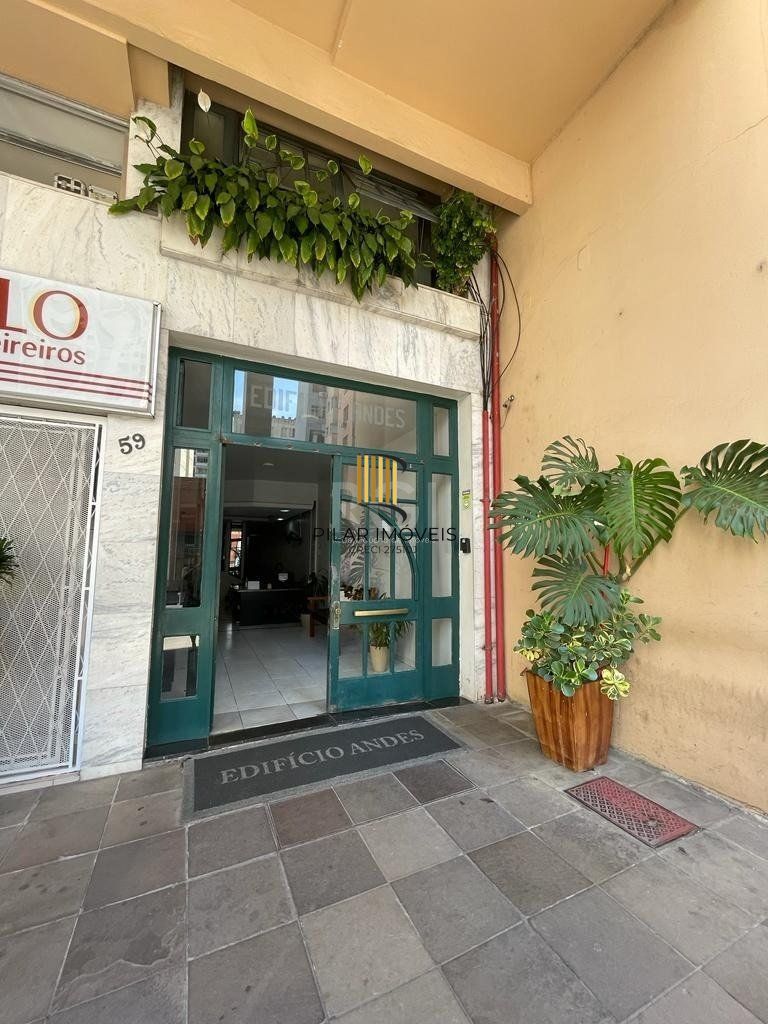 Apartamento 2 dormitórios no bairro Centro Histórico