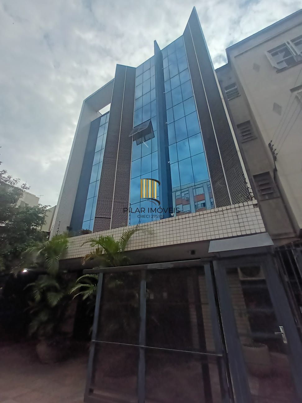 Sala comercial na Cidade Baixa, Porto Alegre, Preço baixo!