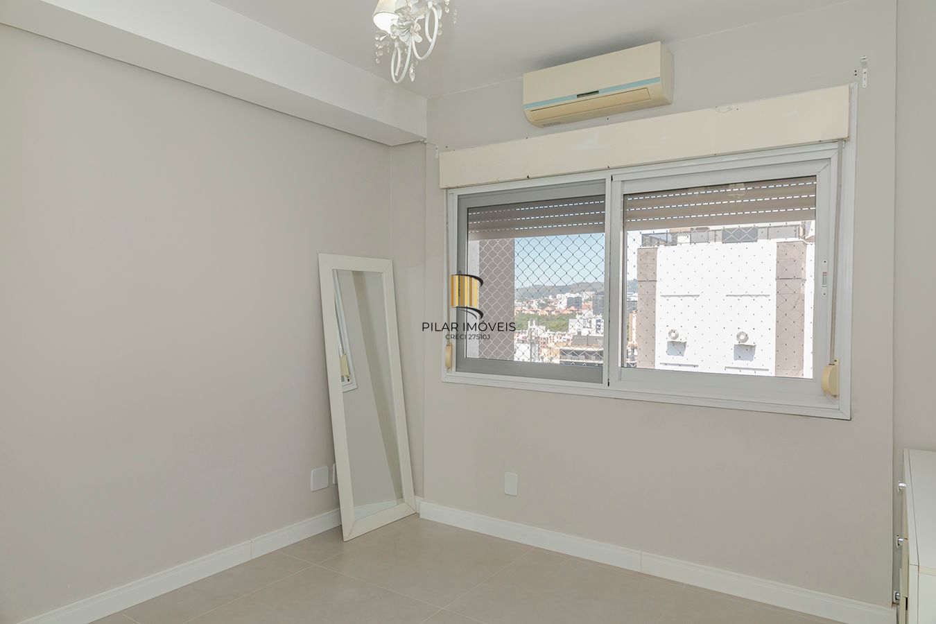 Belo Apartamento no Condominio Vergéis