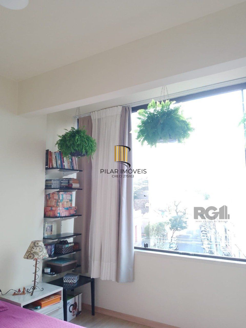 Apartamento 2 Dormitórios,frente,Bairro Cidade Baixa