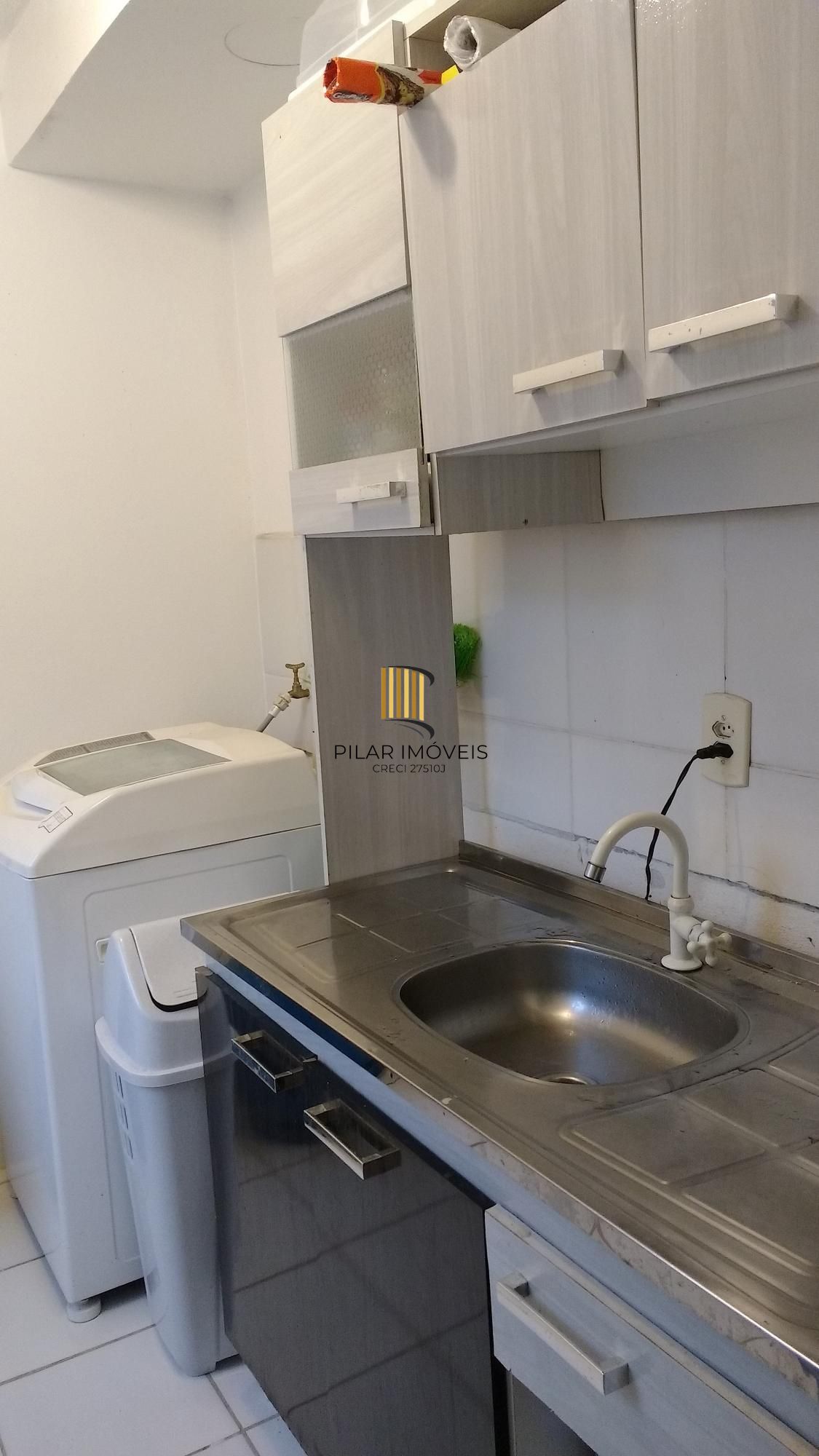 Apartamento com vaga coberta
