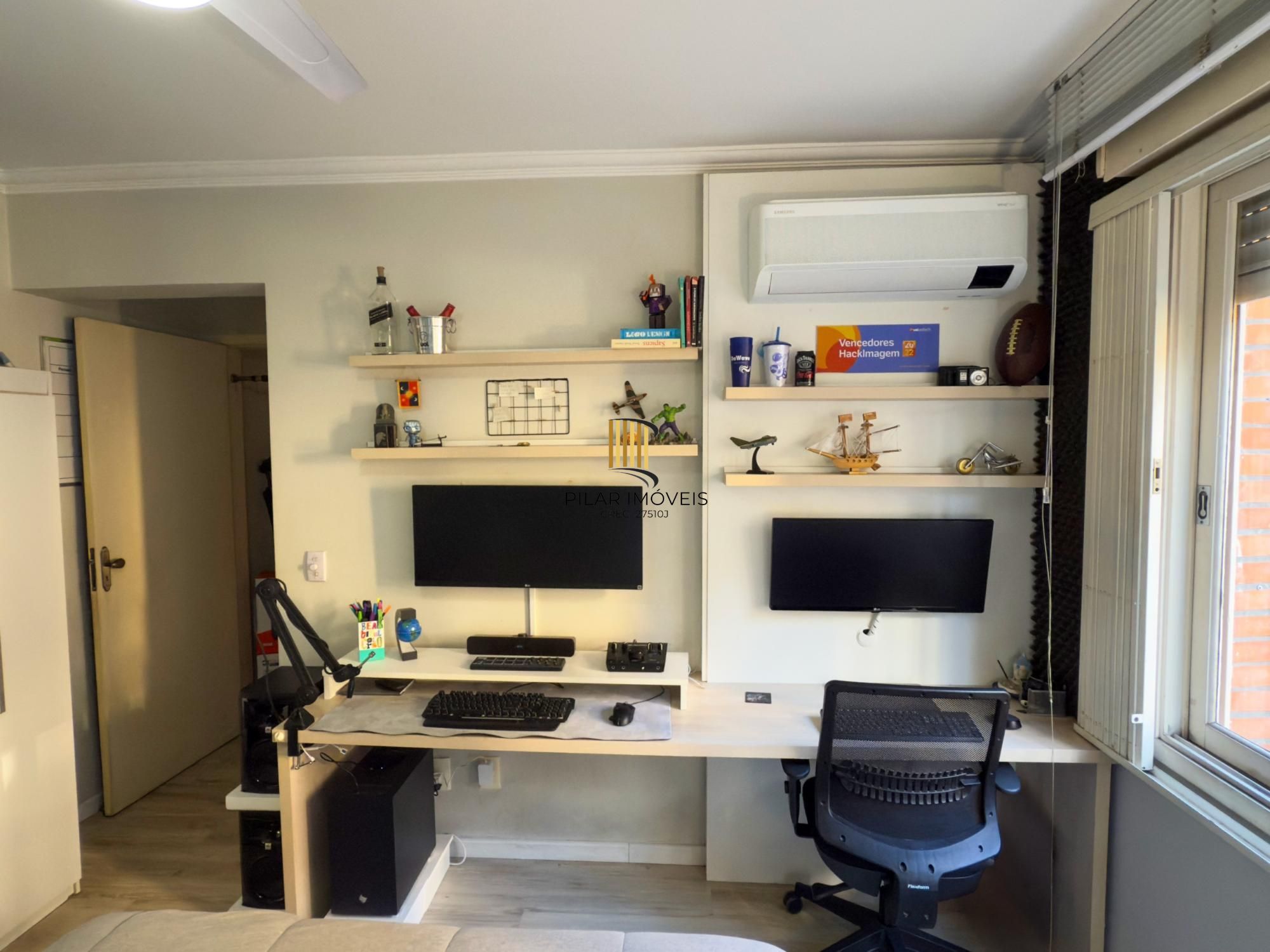 Apartamento 2 dormitórios no bairro Cidade Baixa