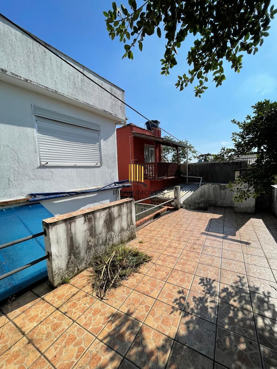 Casa 5 dormitórios no bairro Partenon