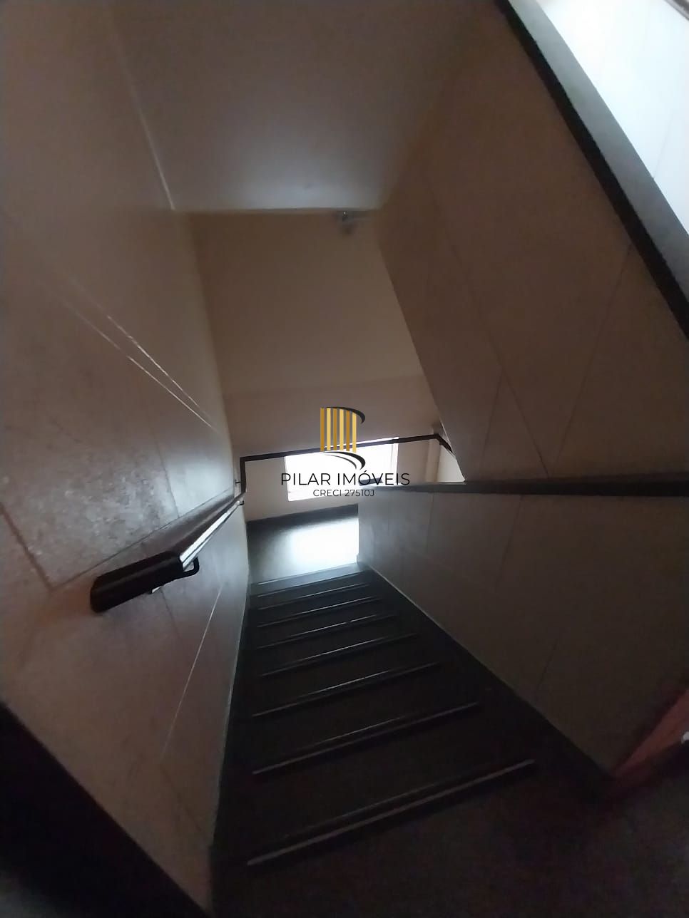 Apart 2D, Semimobiliado, 75,68 m², Cidade Baixa