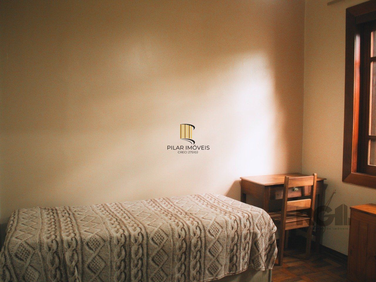 Apartamento 2 dormitórios,na república,próximo Rua Lima e Silva