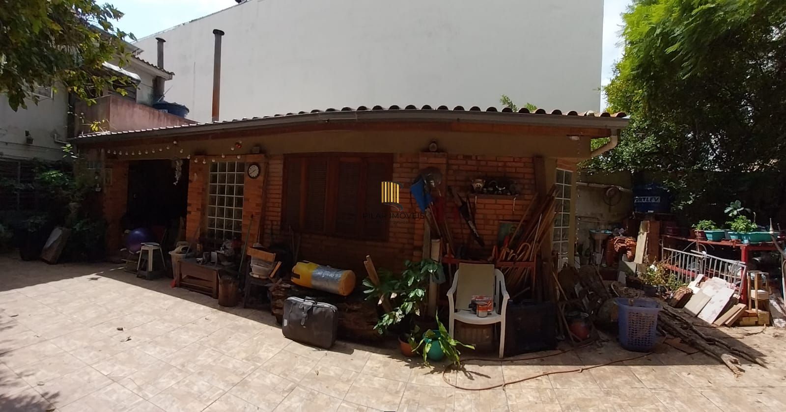 Ótimo Terreno Cidade Baixa, 480,48 m². Plano, com 2 casas em cima.