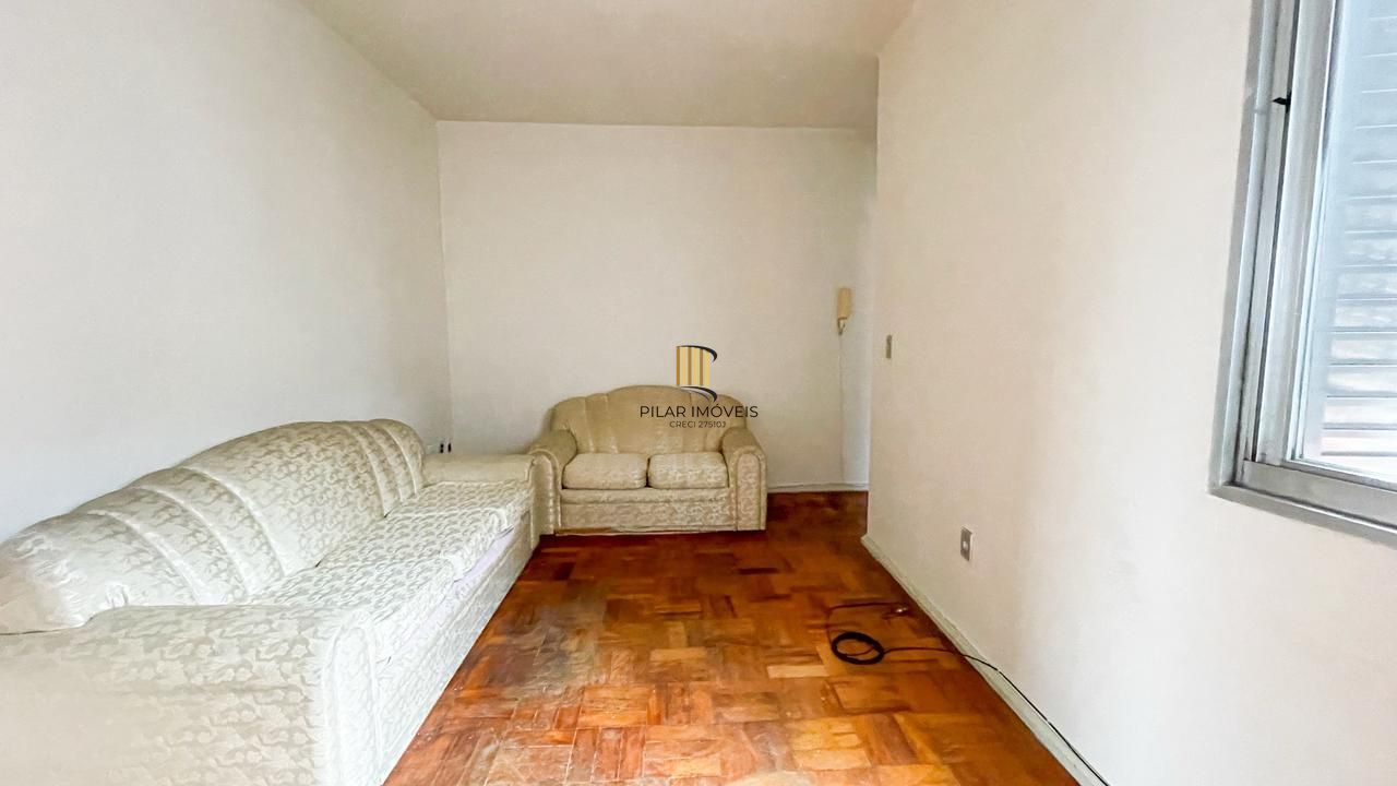Localização e Oportunidade, apart. 2 Dorm. 2 Banh. Área de serv. Dep. ou outro quarto.