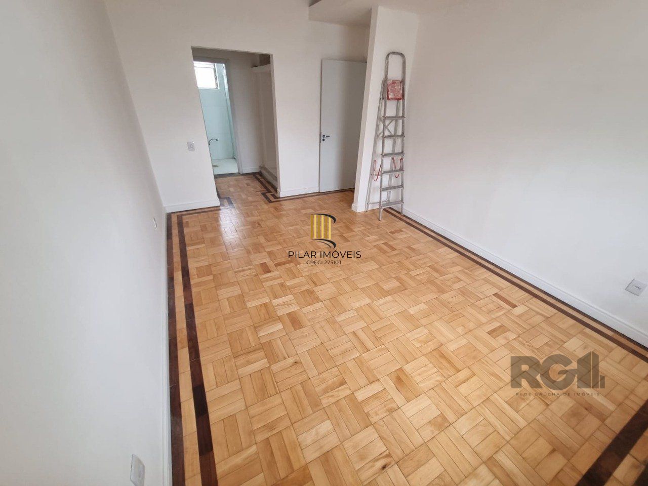 Apartamento 3 dormitórios ao lado da Tok Stok da Rua 24 de Outubro,com box