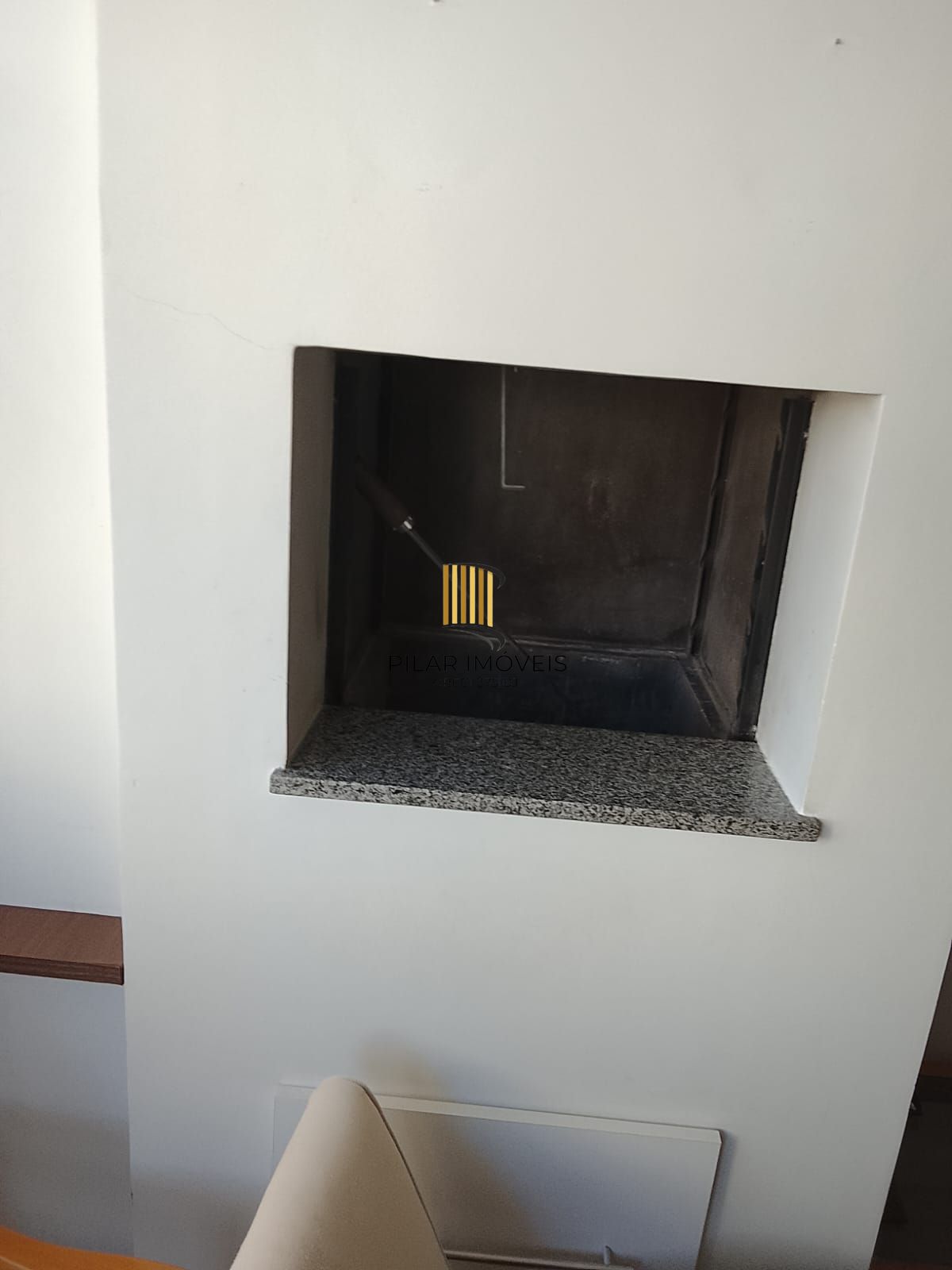 Excelente Apartamento 3D, transformado em 2D, closet mobiliado c/ vaga - Cidade Baixa - Preço Atrativo