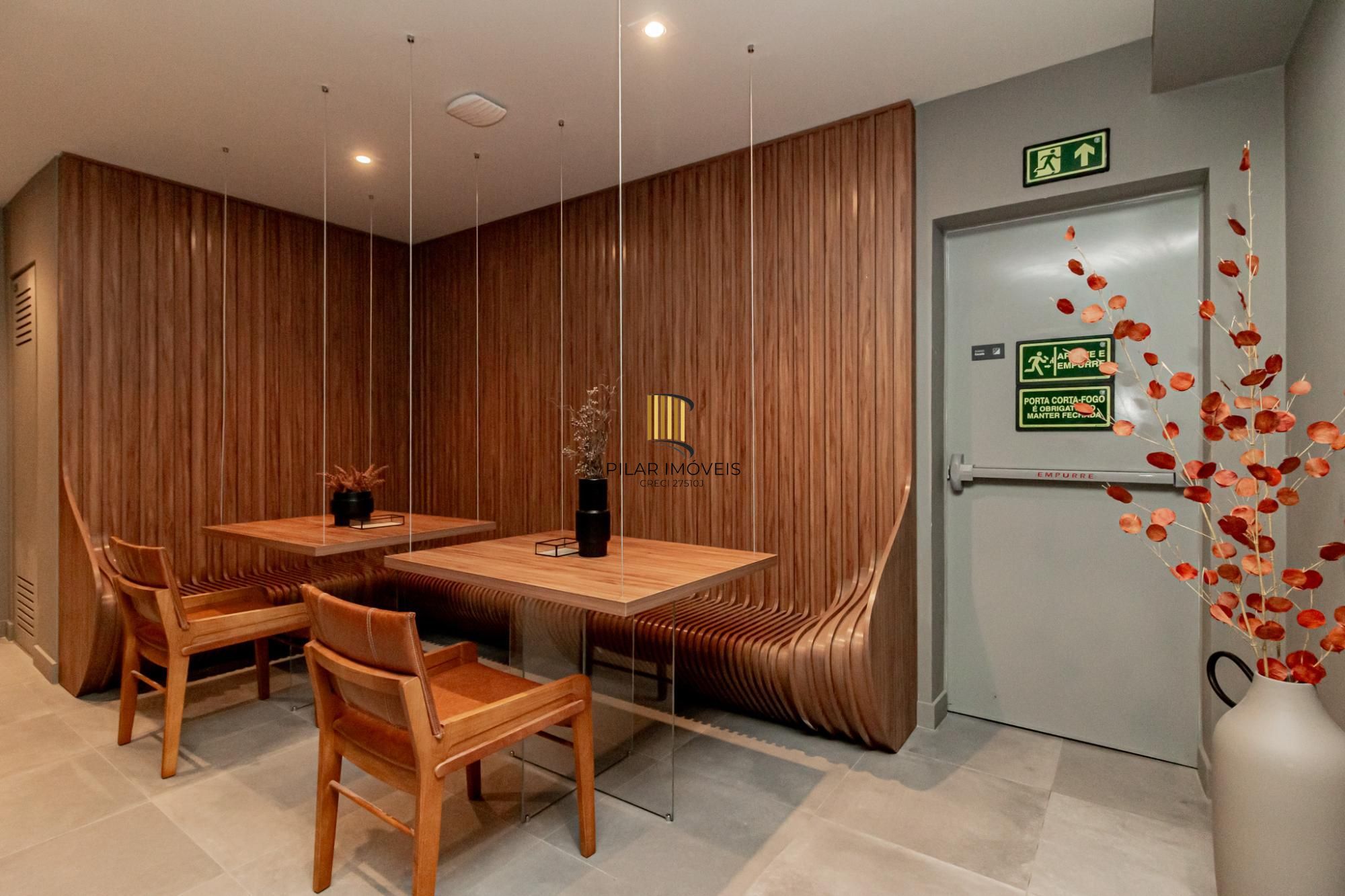 STUDIO ANDAR ALTO C BAIXA EM FRENTE A REDENÇÃO Porto Alegre