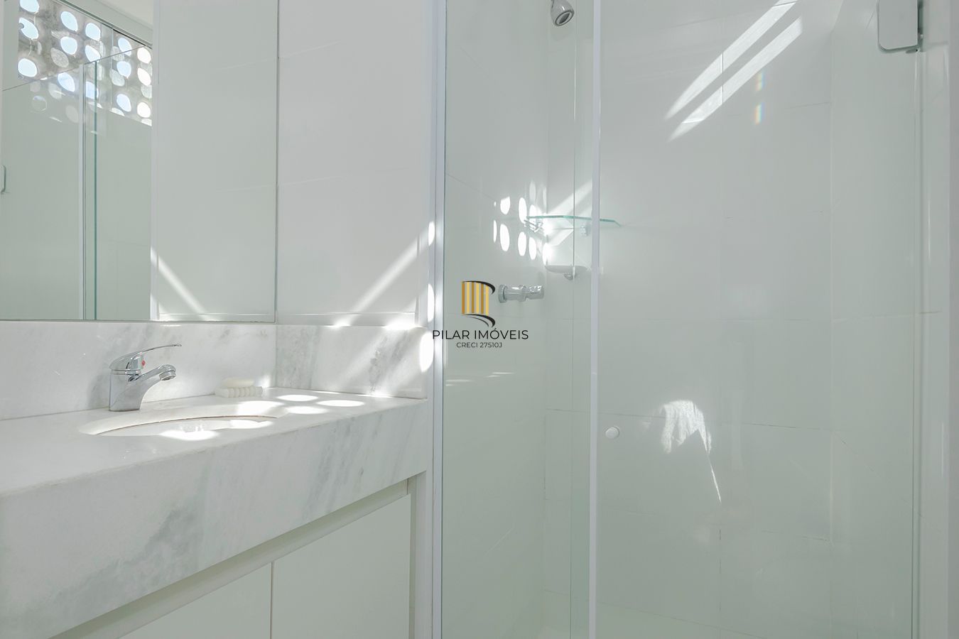 Apto 2dormitórios com 01suíte na Florencio Ygartua