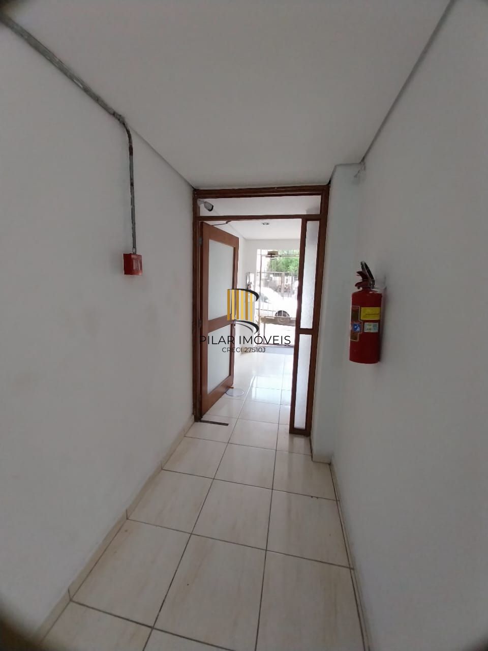 JK na Cidade Baixa, 2 piso, elevador, Preço atrativo.