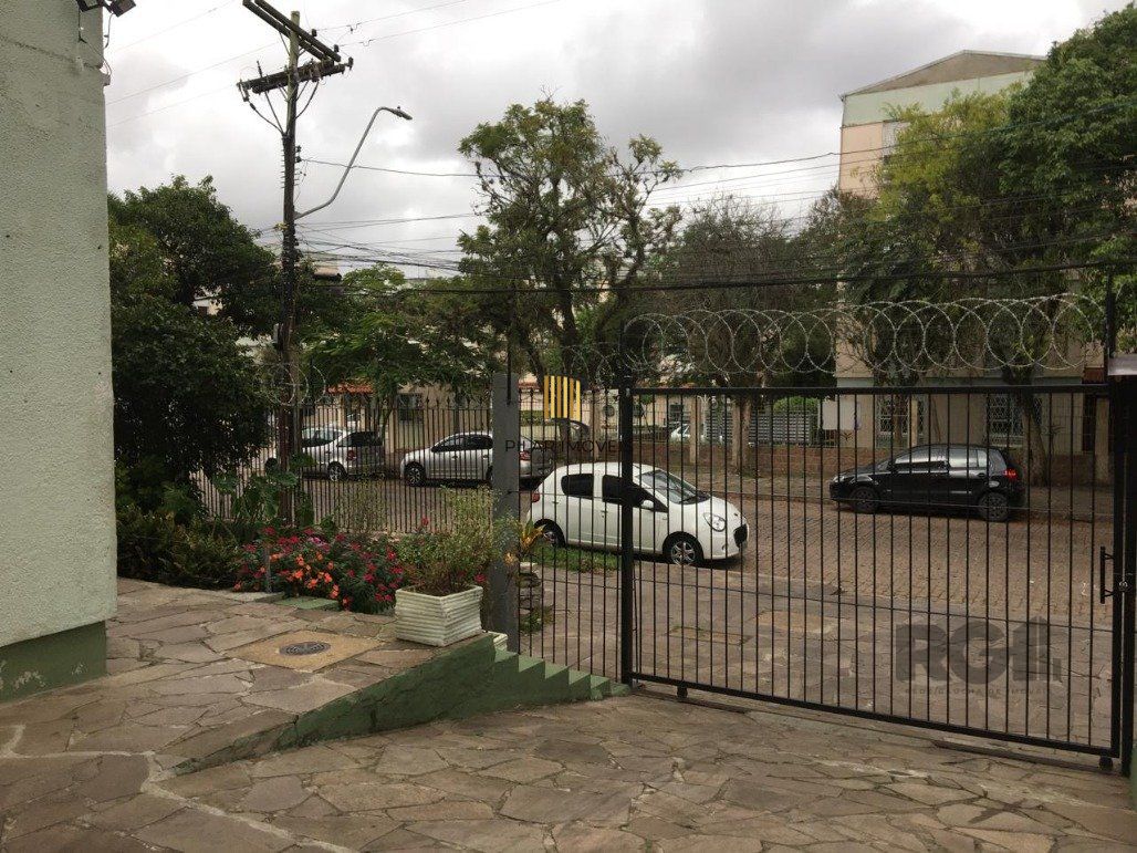 1 dormitório no Cristal,desocupado,próximo a rua Taquary