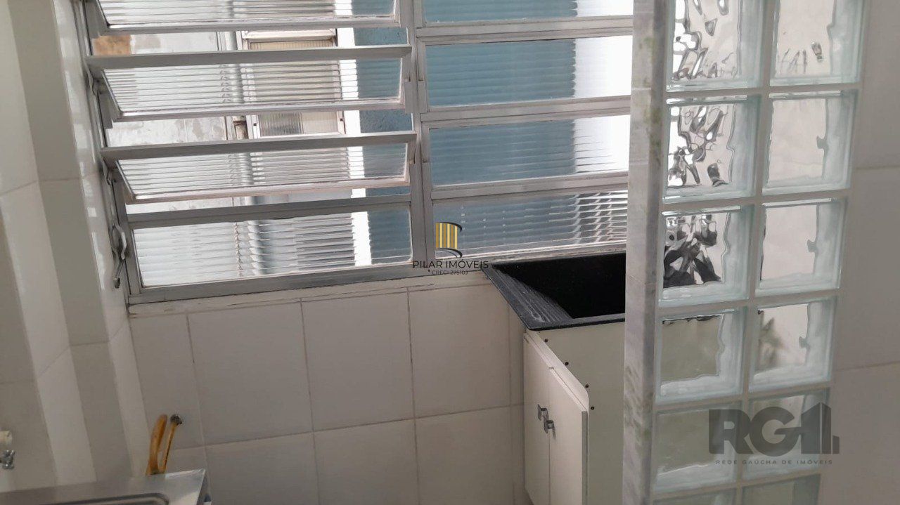Apartamento,2 quartos,na Salgado Filho,fundos e silencioso