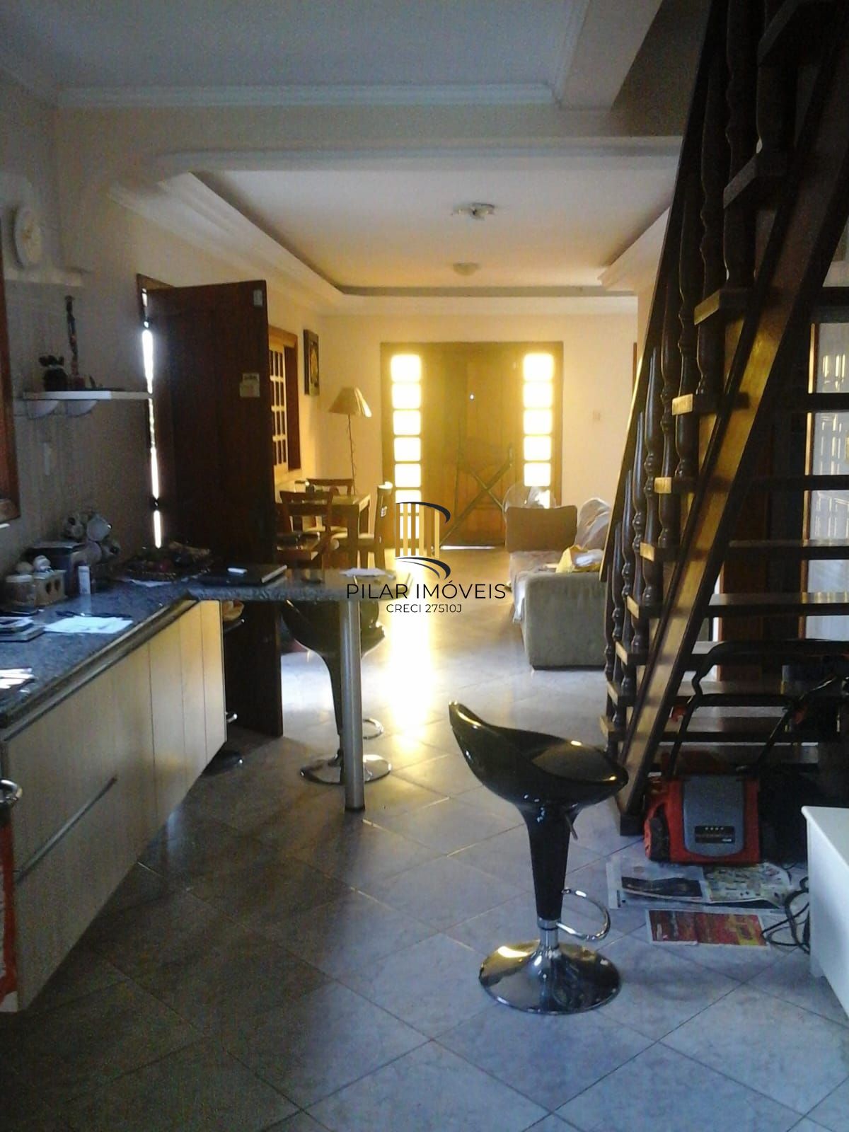 Casa 2 pisos com piscina e hidromassagem