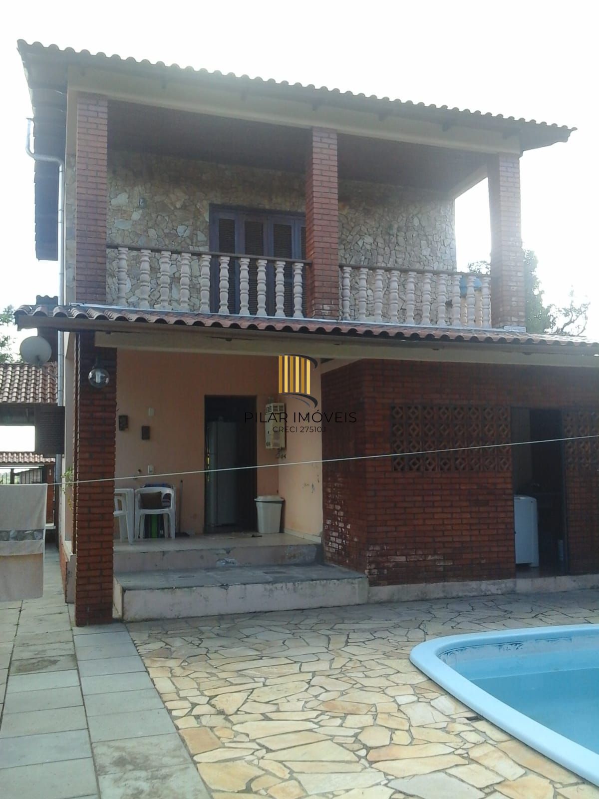 Casa 2 pisos com piscina e hidromassagem